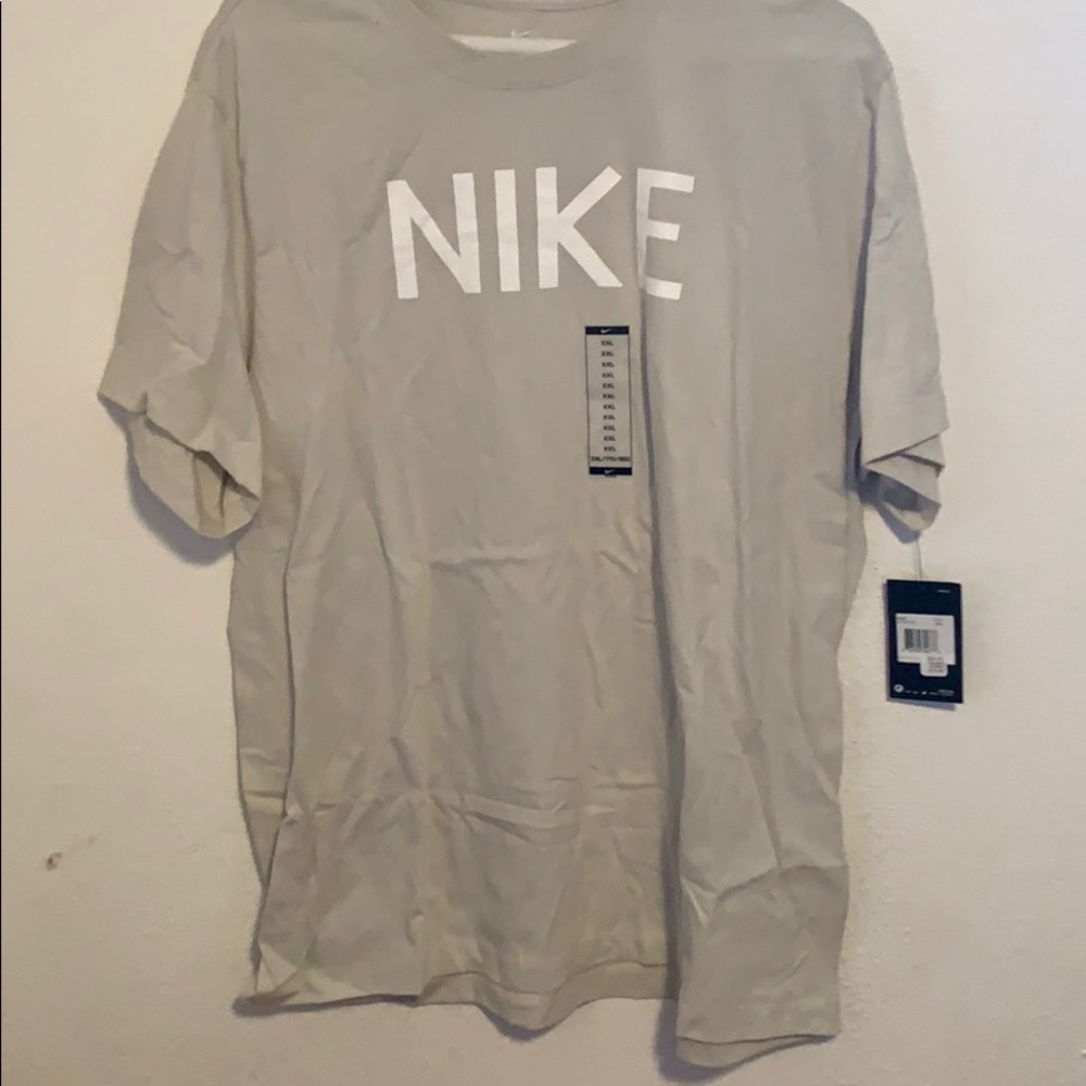 Hot deals t shirts must go